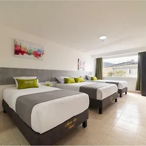 Hotel Ayenda 1055 Agora Corferias, Bogota