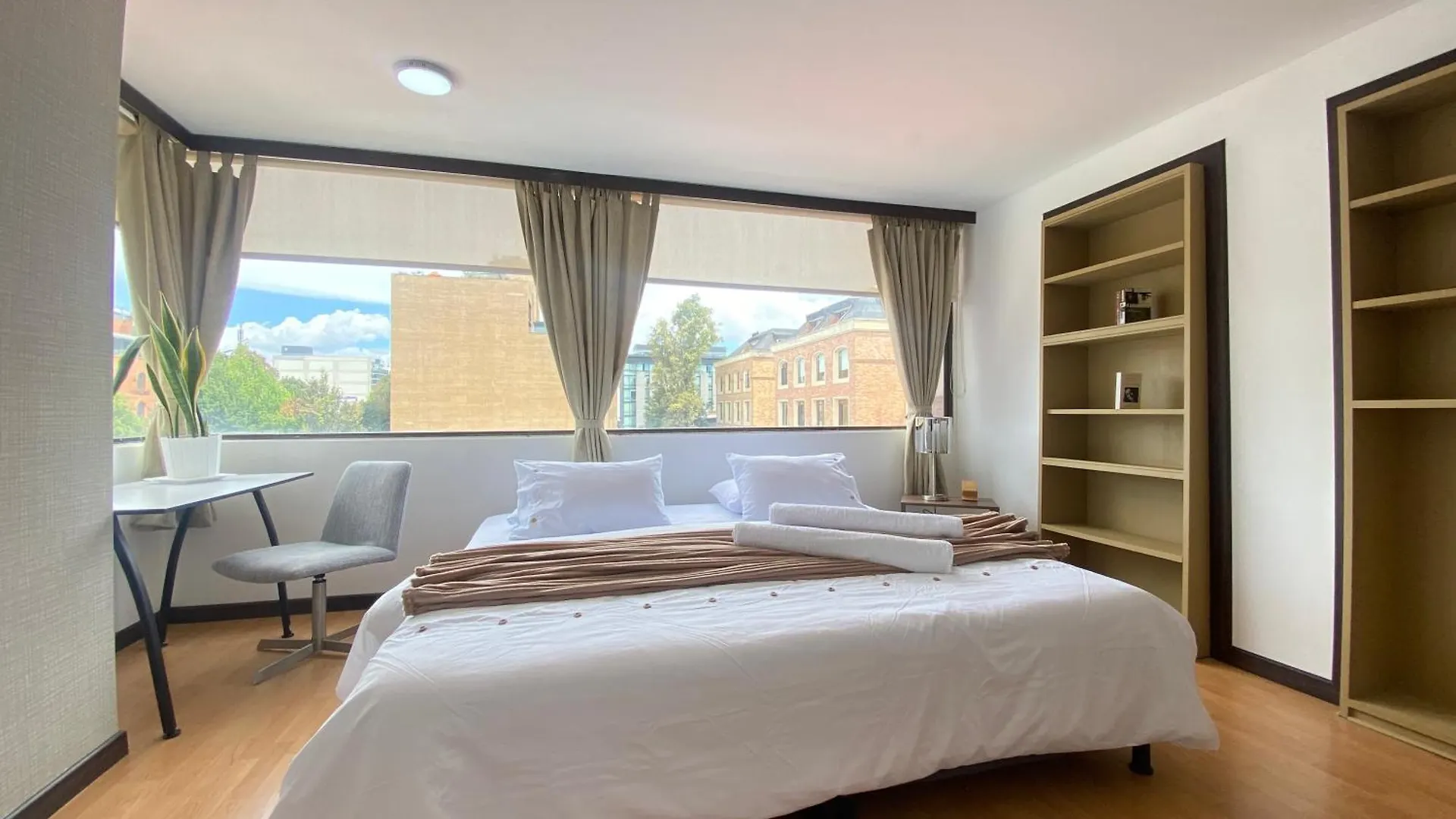 Apartamento 5, Parque De La 93 Bogota Apartment
